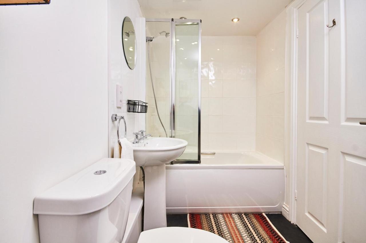 Newcastle Treasure - Sleeps 4 - Lower Ground Floor Eksteriør bilde